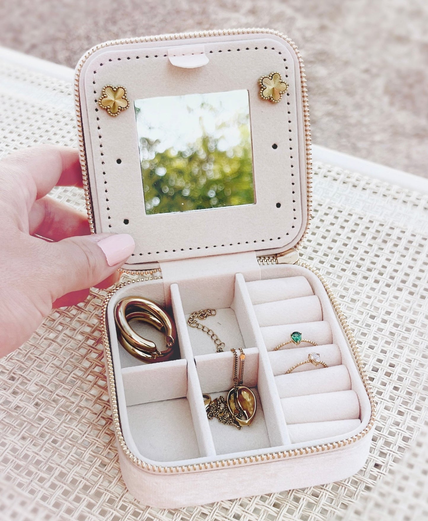 Mini boîte à bijoux