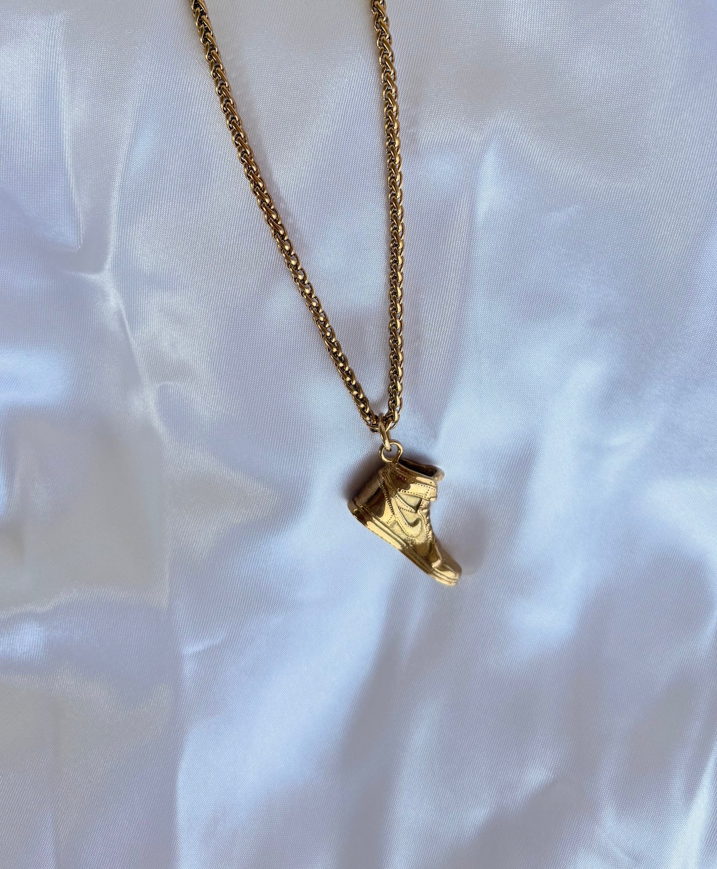 Le Collier URBAIN