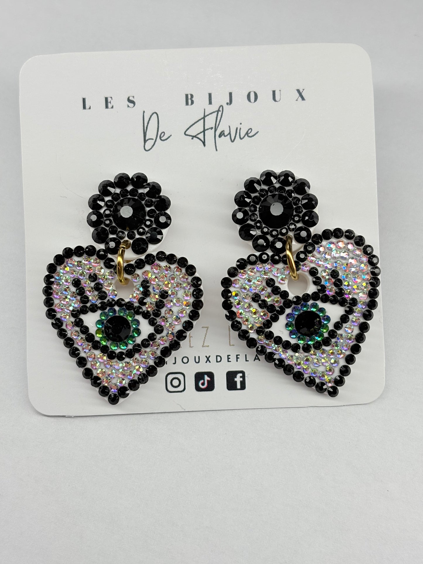 Les Boucles EYES OF LOVE
