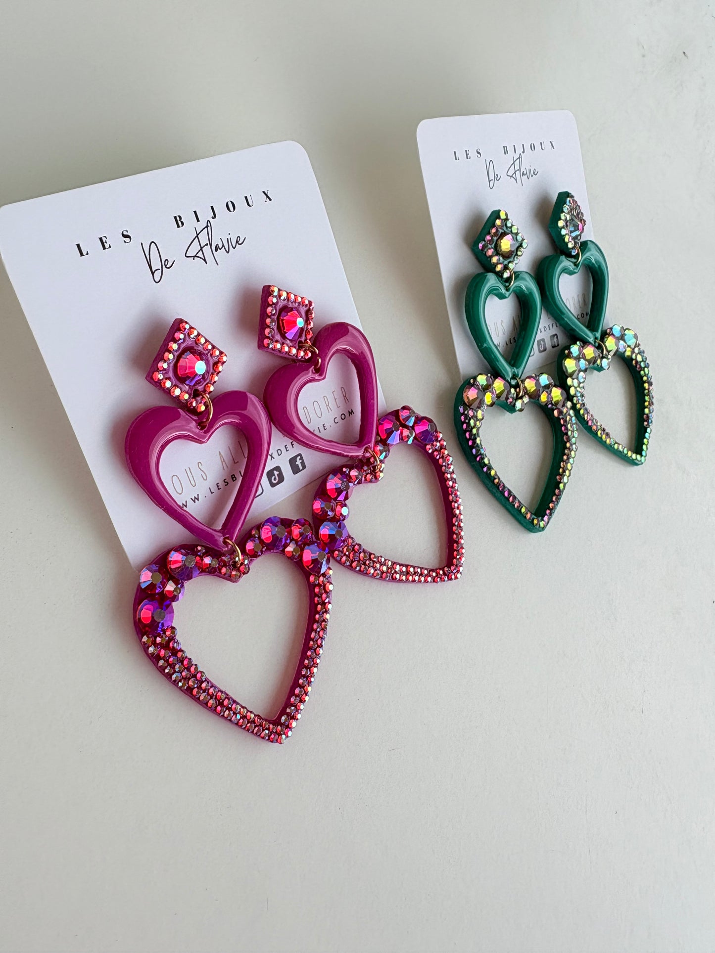 Boucle d’oreille JADE Fushia