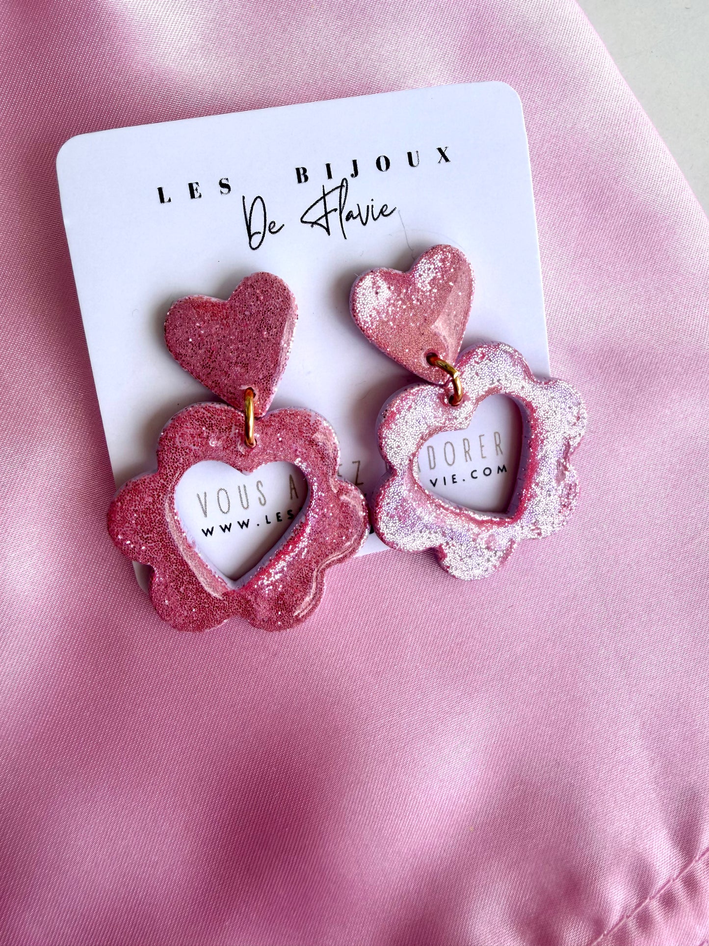 boucle d'oreille, rose pailleté, girly, fleur, coeur