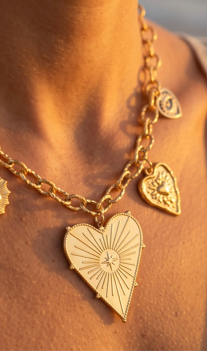Le collier SACRA